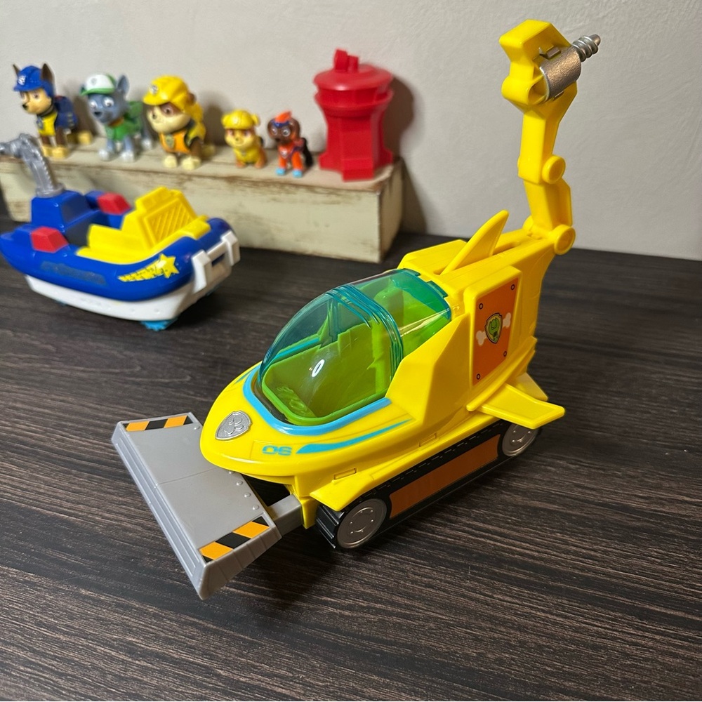 Paw Patrol Vehicles And Figuires Lot - Picture 3 of 14